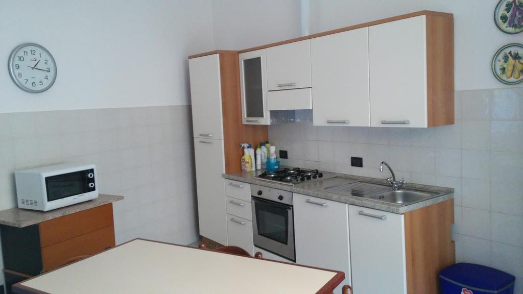Emi Apartment Bollate Buitenkant foto